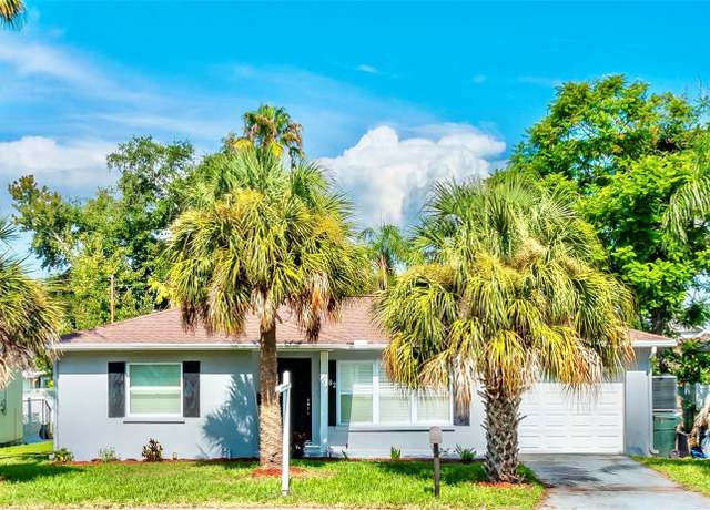 Property at 1742 Bayshore Blvd, Dunedin, FL 34698, 3 beds, 2.5 baths