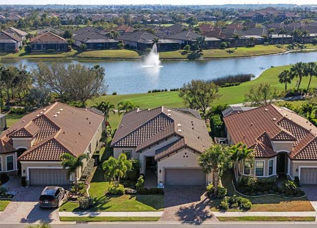 Property at 13218 Sorrento Way, Bradenton, FL 34211, 2 beds, 2.5 baths