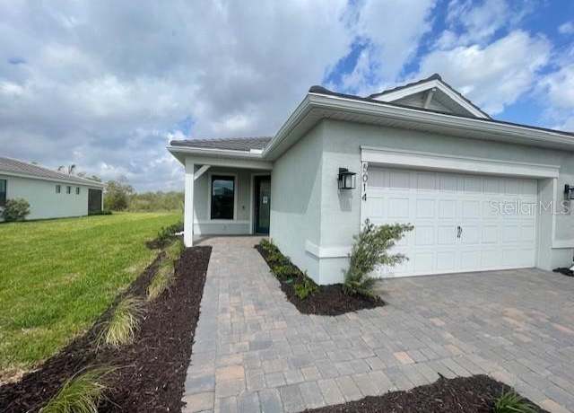 Property at 5014 Coastal Oak Ct, Lakewood Ranch, FL 34211, 2 beds, 2 baths