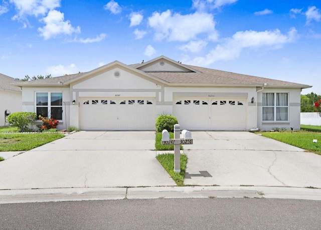 Property at 30247 Emmetts Ct, Wesley Chapel, FL 33543, 3 beds, 2 baths
