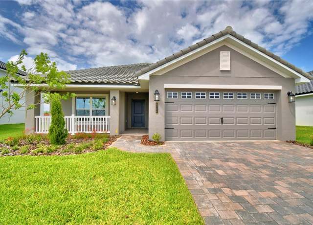 Property at 5427 Waterside Dr, Auburndale, FL 33823, 3 beds, 2 baths