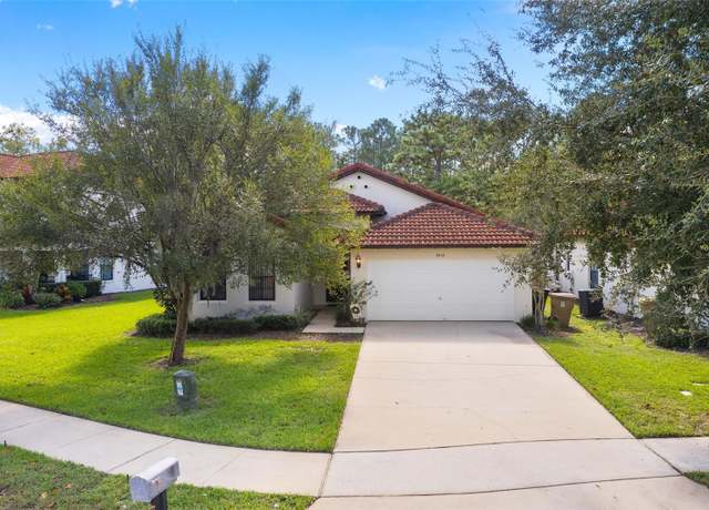 Property at 9016 Murano Mews Ct, Kissimmee, FL 34747, 4 beds, 2 baths
