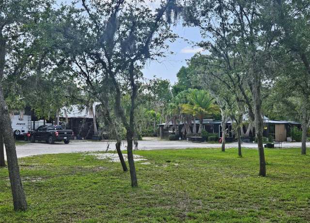 Property at 21910 Taylor Dr, Bradenton, FL 34211