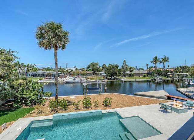 Property at 5168 Sandy Cv, Sarasota, FL 34242, 4 beds, 3 baths