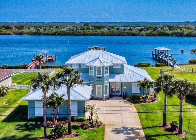 Property at 2019 S Riverside, Edgewater, FL 32141, 3 beds, 2 baths