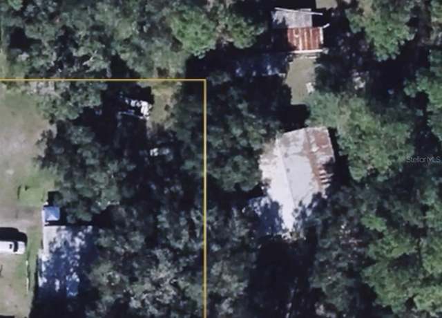 Property at 15875 NE 147th Ct, Fort Mc Coy, FL 32134, 4 beds, 2 baths