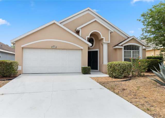 Property at 15746 Autumn Glen Ave, Clermont, FL 34714, 4 beds, 2 baths