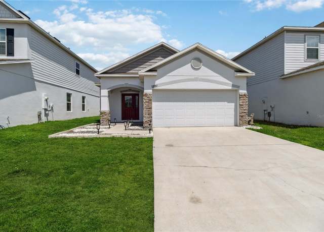 Property at 2281 Canyon Breeze Ave, Kissimmee, FL 34746, 3 beds, 2 baths