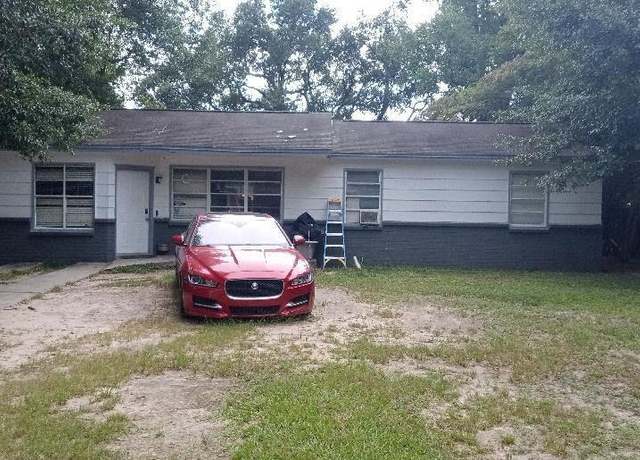 Property at 1017 Fremont Ave, Pensacola, FL 32505, 2 beds, 1 bath