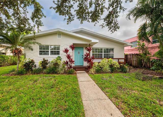 Property at 121 28th Ave N, St Petersburg, FL 33704, 2 beds, 2 baths