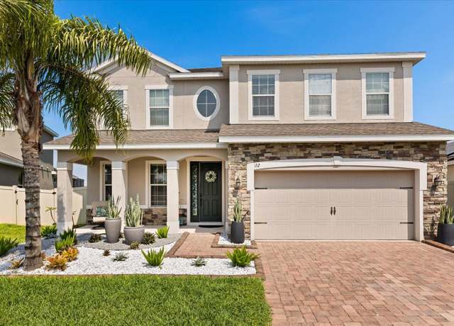 Property at 152 Whirlaway Dr, Davenport, FL 33837, 5 beds, 3 baths
