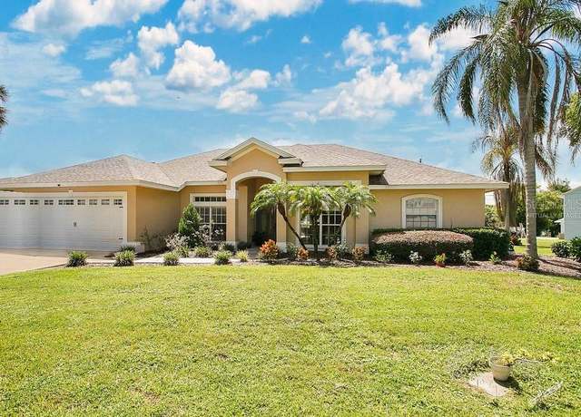Property at 1556 Auburn Oaks Ct, Auburndale, FL 33823, 5 beds, 3 baths