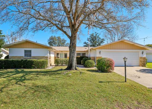 Property at 9305 Bahia Track Way, Ocala, FL 34472, 3 beds, 2 baths