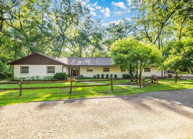 Property at 4701 NE Jacksonville Rd, Ocala, FL 34479, 5 beds, 4 baths