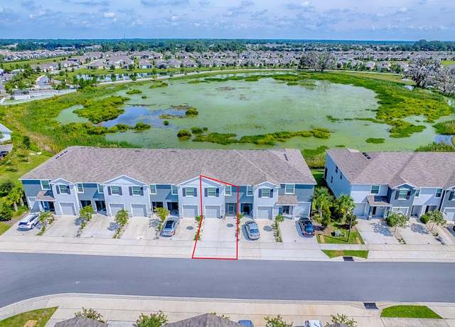 Property at 5230 Dragonfly Dr, Wildwood, FL 34785, 3 beds, 2.5 baths