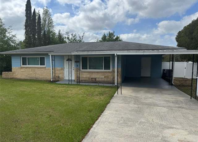 Property at 21570 SW Raintree St, Dunnellon, FL 34431, 2 beds, 1.5 baths