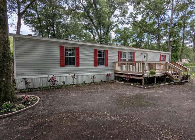 Property at 320 SW 76th Ave, Ocala, FL 34474, 4 beds, 2 baths