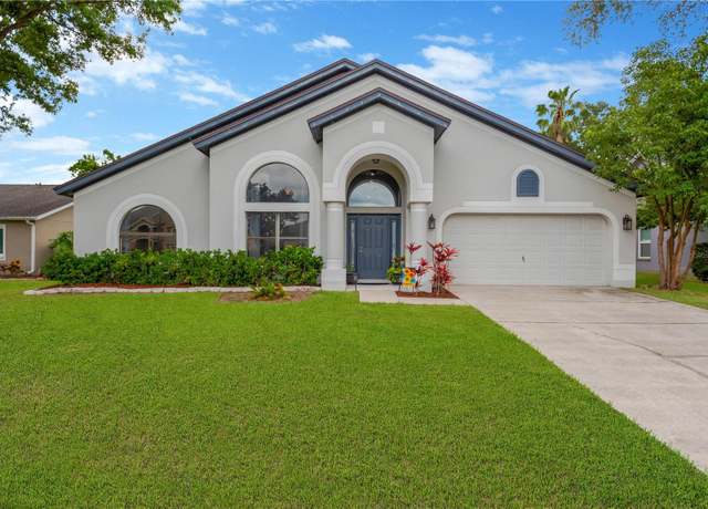 Property at 1806 Powder Ridge Dr, Valrico, FL 33594, 4 beds, 2 baths