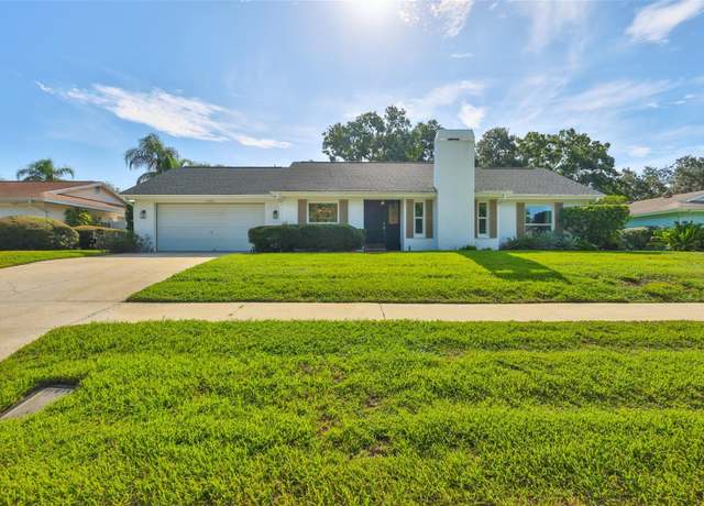 Property at 13562 Lake Magdalene Dr, Tampa, FL 33613, 3 beds, 2 baths