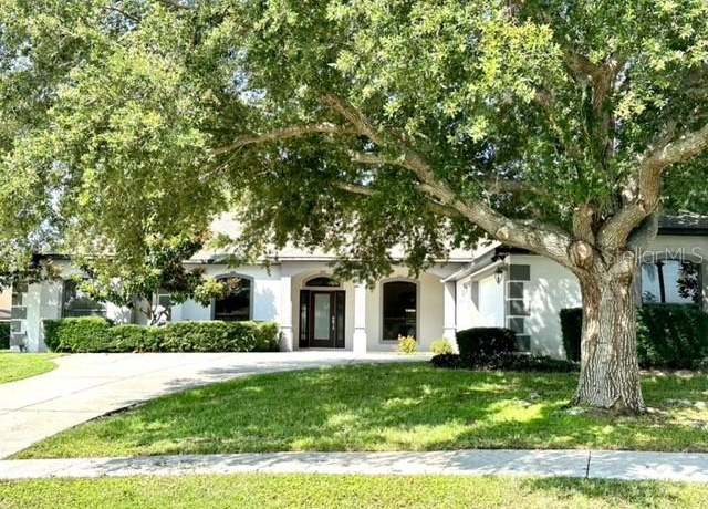Property at 11315 Cypress Shore Ct, Clermont, FL 34711, 5 beds, 4 baths