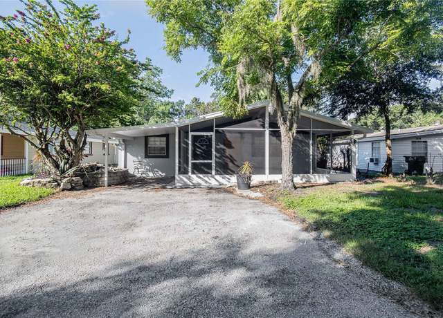 Property at 2470 Avenue E SW, Winter Haven, FL 33880, 3 beds, 1 bath