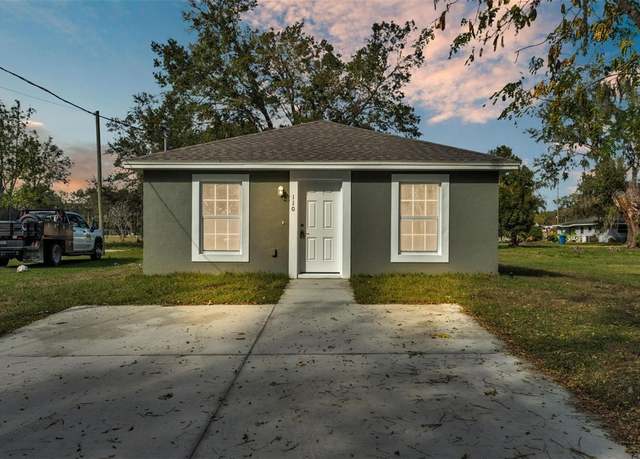 Property at 110 5th St SW, Fort Meade, FL 33841, 3 beds, 2 baths