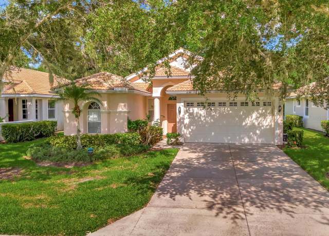 Property at 4145 Reflections Pkwy, Sarasota, FL 34233, 3 beds, 2 baths