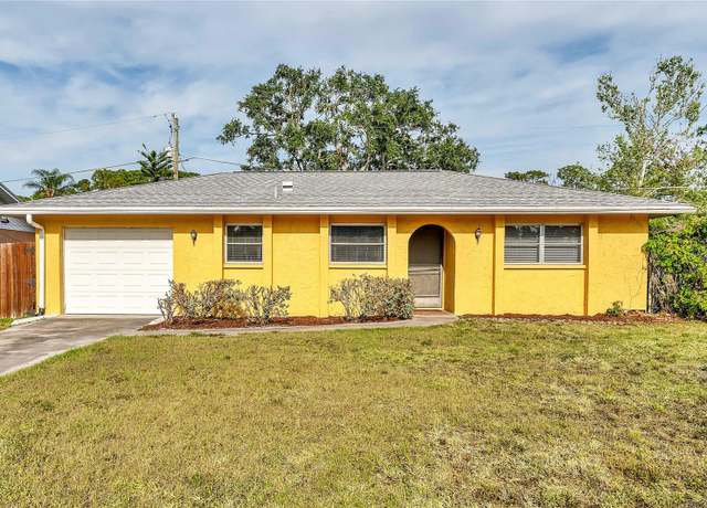 Property at 2151 Upton Ave, Sarasota, FL 34232, 2 beds, 2 baths