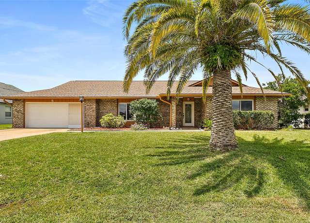Property at 5 Charles Ct, Palm Coast, FL 32137, 3 beds, 2 baths