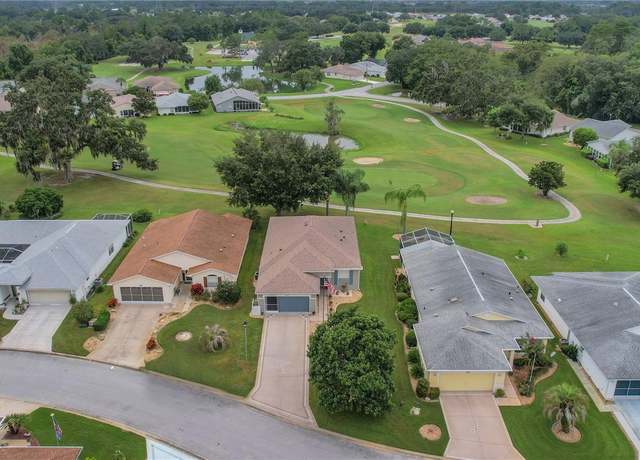Property at 32915 Crooked Oaks Ln, Leesburg, FL 34748, 3 beds, 2 baths