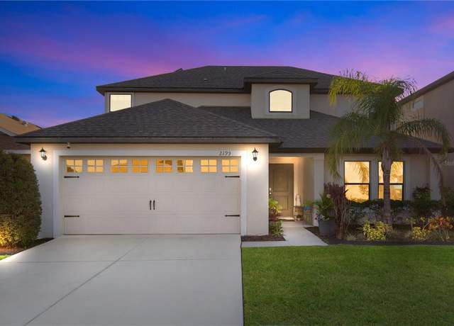 Property at 2199 Ontario Way, Lakeland, FL 33805, 5 beds, 2.5 baths