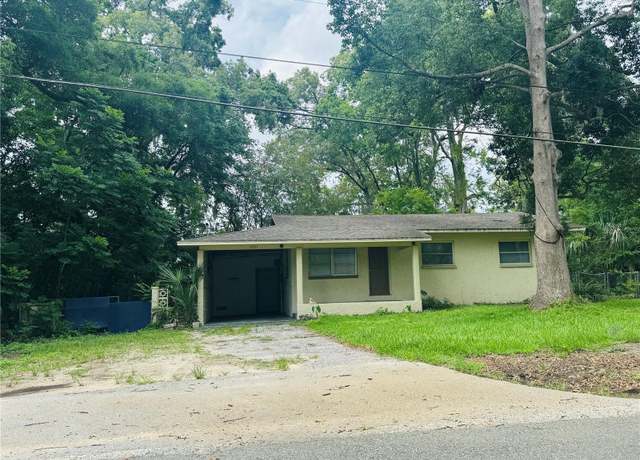 Property at 1051 SE 28th Rd, Ocala, FL 34471, 3 beds, 2 baths