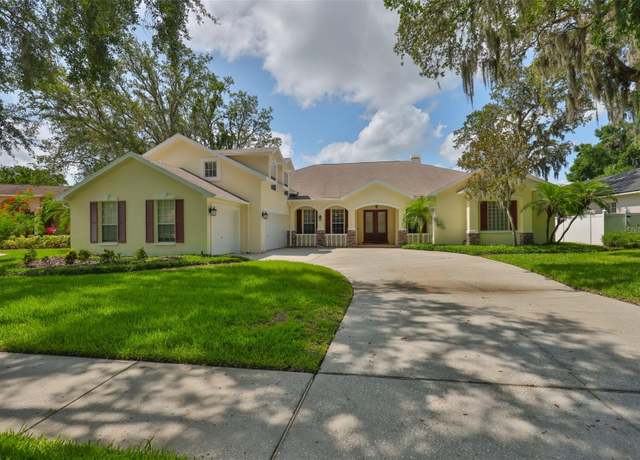 Property at 2535 Regal River Rd, Valrico, FL 33596, 5 beds, 4 baths