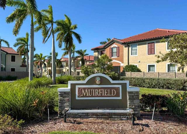 Property at 228 Crew Ct, Sarasota, FL 34243, 3 beds, 2.5 baths