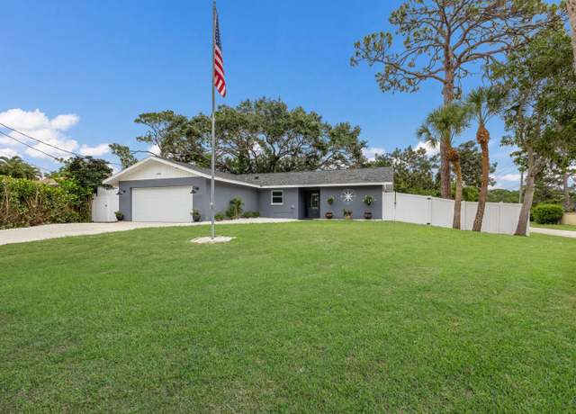 Property at 8985 Pohoy Ave, Sarasota, FL 34231, 3 beds, 2 baths