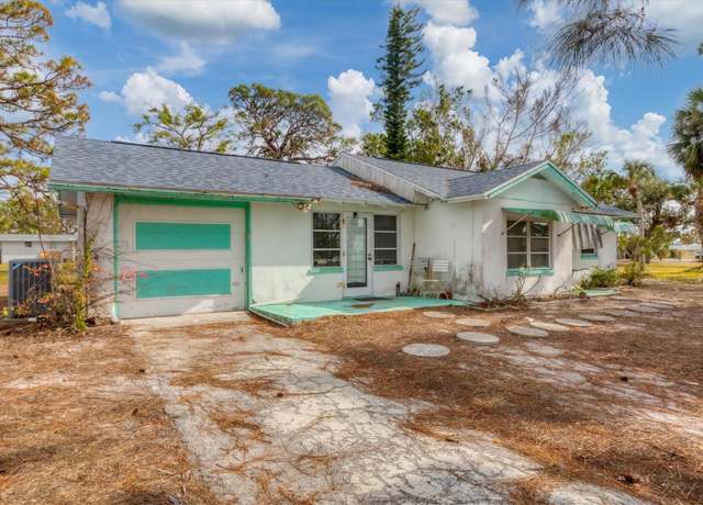 Property at 321 S Mango St, Englewood, FL 34223, 2 beds, 1 bath