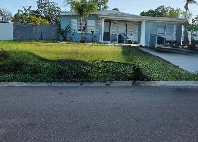 Property at 1329 Tuscola St, Clearwater, FL 33756, 5 beds, 2.5 baths