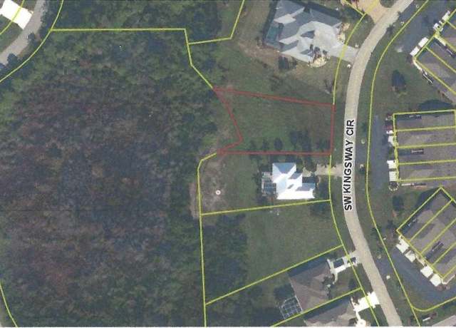Property at 12680 SW Kingsway Cir, Lake Suzy, FL 34269