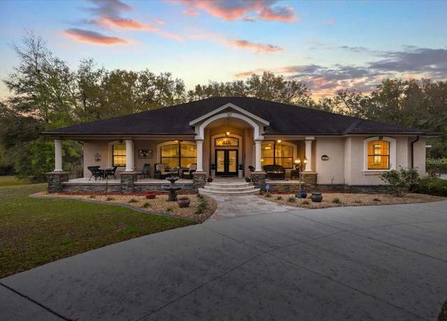 Property at 347 E Tara Ct, Hernando, FL 34442, 4 beds, 4 baths