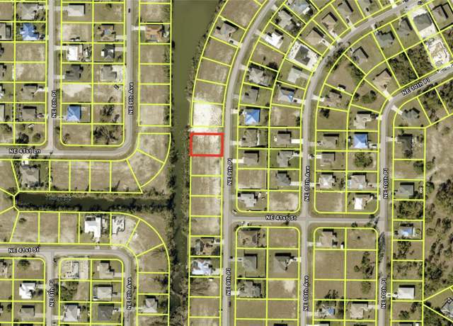 Property at 4112 NE 9th Pl, Cape Coral, FL 33909