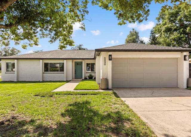 Property at 1030 Huntington Ct, Longwood, FL 32750, 3 beds, 2 baths