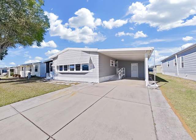 Property at 4986 Foxwood Lake Dr, Lakeland, FL 33810, 2 beds, 2 baths