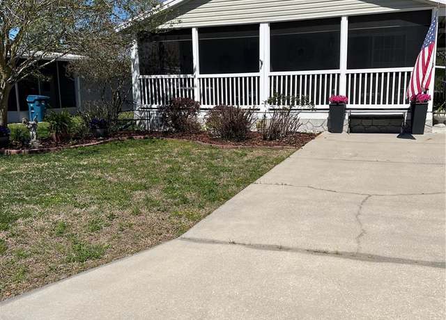 Property at 8105 Fiesta St, Brooksville, FL 34613, 3 beds, 2 baths