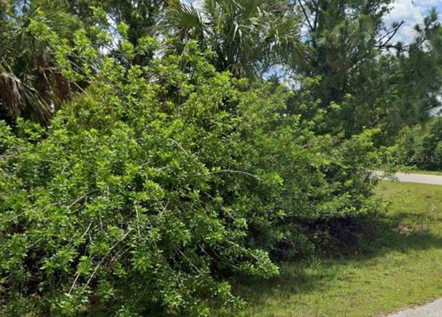 Property at 1822 Lindsay St, Lehigh Acres, FL 33972
