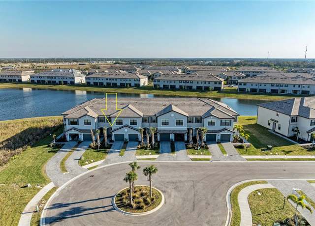 Property at 14713 Lyla Ter, Bradenton, FL 34211, 3 beds, 2.5 baths