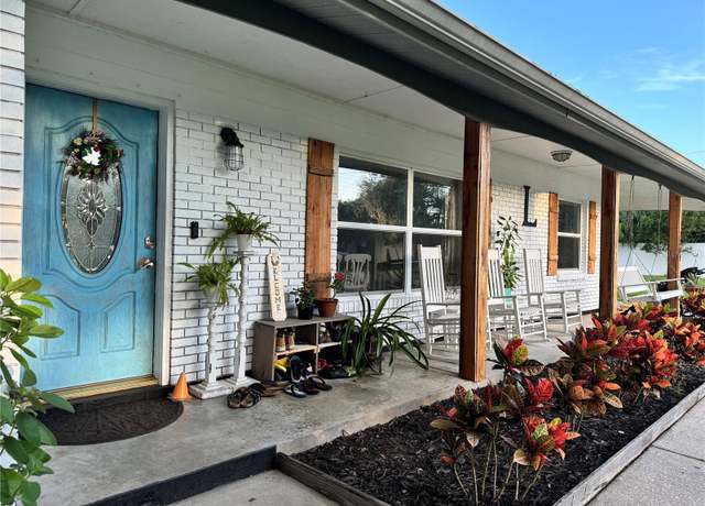 Property at 7809 Alafia Dr, Riverview, FL 33578, 4 beds, 3 baths
