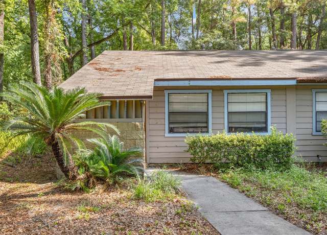 Property at 6912 SW 45th Ave, Gainesville, FL 32608, 2 beds, 1 bath