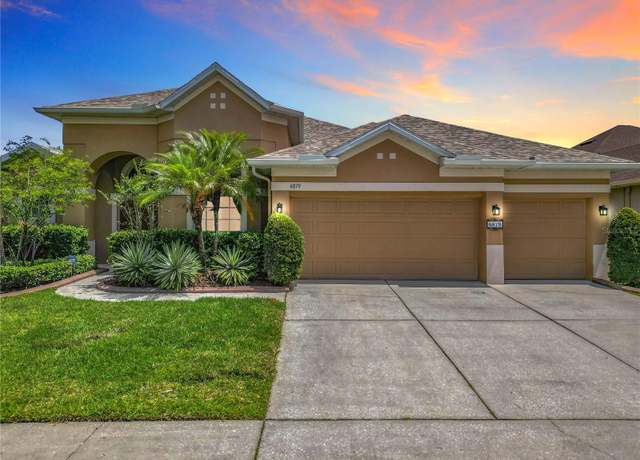 Property at 6879 Remington View Ct, Orlando, FL 32829, 5 beds, 3 baths