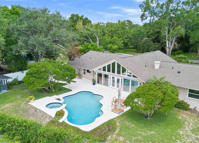 Property at 7905 Chad Ct, Orlando, FL 32835, 4 beds, 2 baths