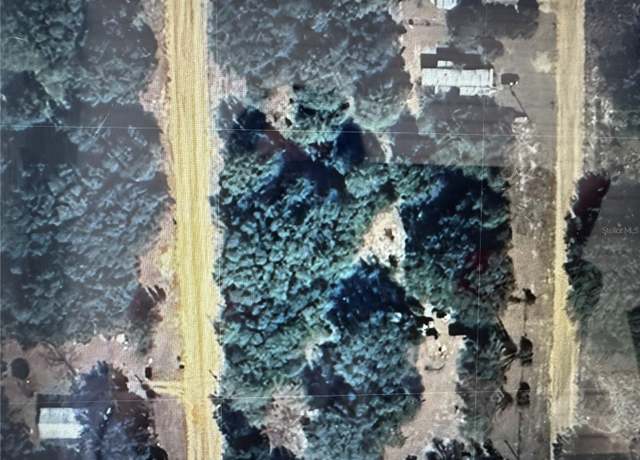 Property at Interlachen Lakes Ests, Palatka, FL 32178